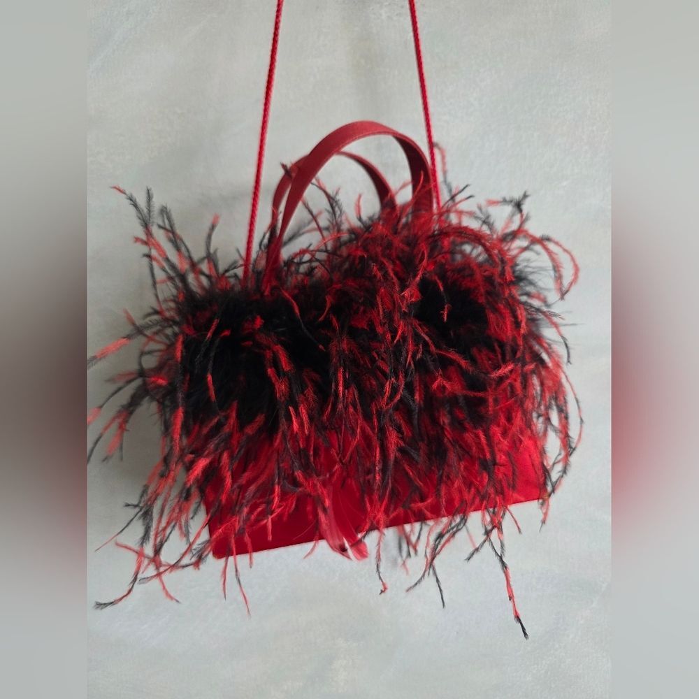 Vtg Red and Black Ostrich Feather Trimmed Satin Crossbody Shoulder Bag Glam 8x5 - Picture 9 of 14